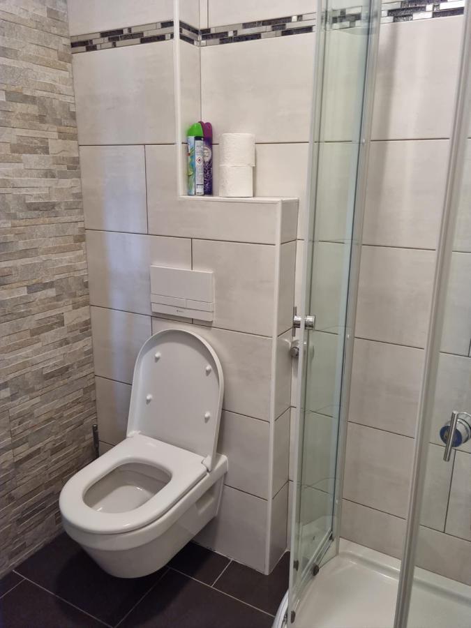 Appartments D&D Peroj Kültér fotó